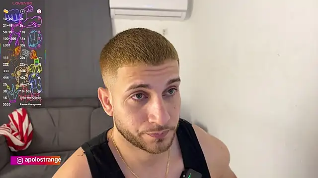 XXX chat uživo modela apolo_strange