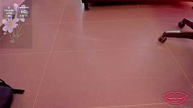 XXX chat uživo modela candyy_red_
