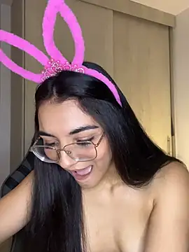 Cat2525's Live XXX Chat