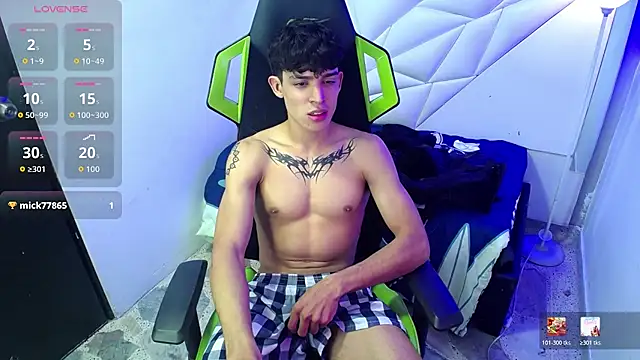 Liom_Gym's Live XXX Chat