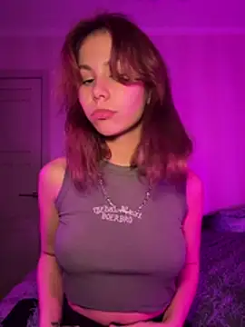 MilkKiss Chat XXX live