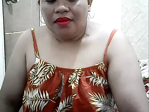 XXX chat uživo modela hotchubbypinay
