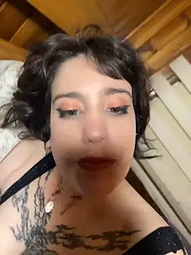 XXX chat uživo modela gattasromanxxe