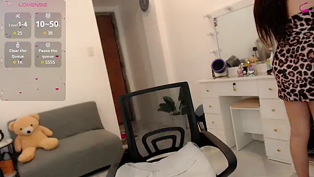 LoveMarieFoxxx's Live XXX Chat