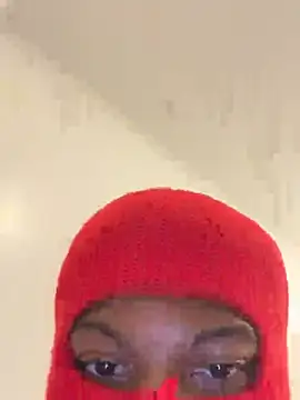 XXX chat uživo modela RedSkiiVibezz