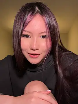 XXX chat uživo modela luvviviii