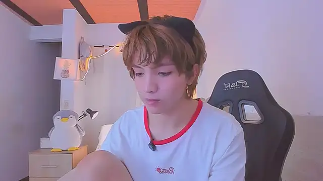 Sweet_Allan XXX чат на живо