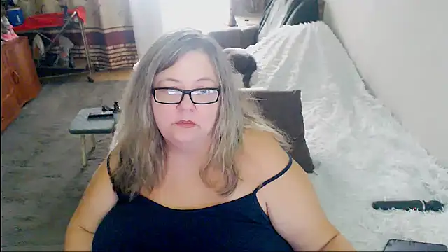 XXX chat uživo modela sex2