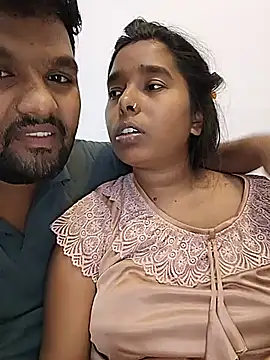 XXX chat uživo modela BabuCouple