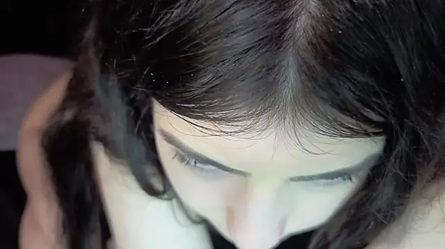 chloeparadise 现场XXX聊天