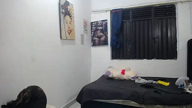 XXX chat uživo modela Meloncillo_and_Babyliss99