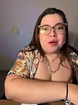 Just_carolinen Live XXX chat