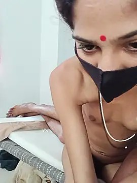 Chat +18 de Royal_desi_couple023 ao vivo