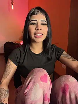 -Brittanny Chat XXX live