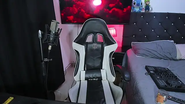 XXX chat uživo modela dereck_karter