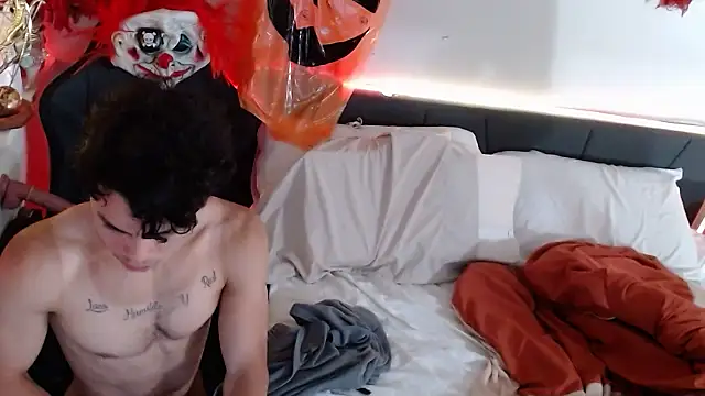 Онлайн чат XXX Kevinjchan1