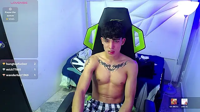 Liom_Gym 现场XXX聊天