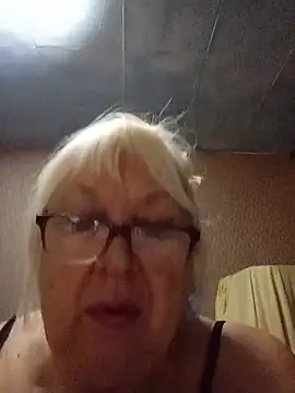 Chat +18 de Alexia64231 ao vivo