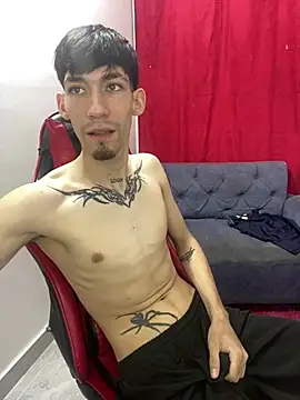 XXX chat uživo modela CAMILO__21