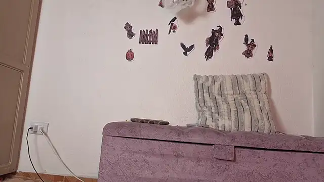 XXX chat uživo modela Tamhara_princ