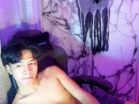 Chat XXX en directo de creme_boyy