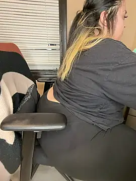 Tillymarie Live XXX-Chat