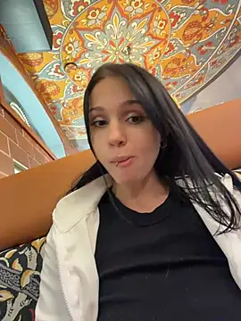 VendiMur Adlı Modelin Canlı XXX Sohbeti
