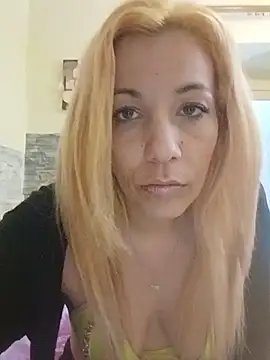 wildlia Chat XXX in diretta