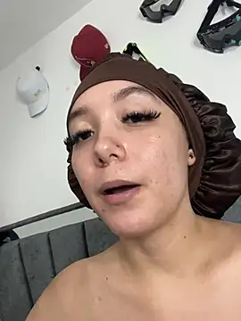 Chatroom XXX en direct de alaia_princess