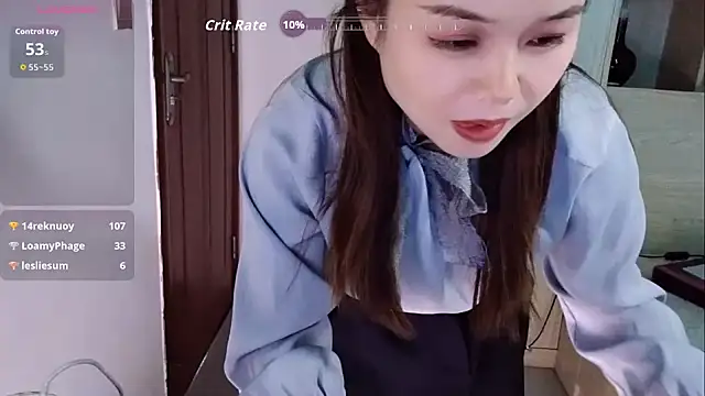 Nini-38EのライブXXXチャット
