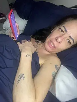 XXX chat uživo modela Ginevra_75