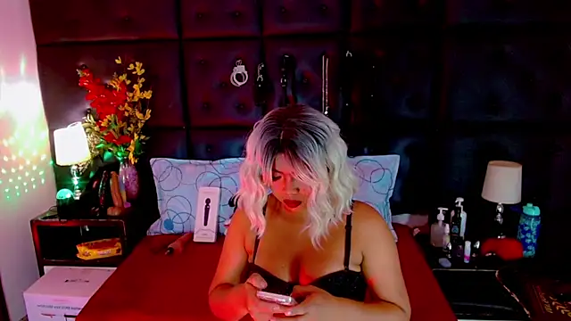 Cloelombard – Live XXX-chat
