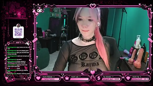 Maya_Viola Chat XXX live