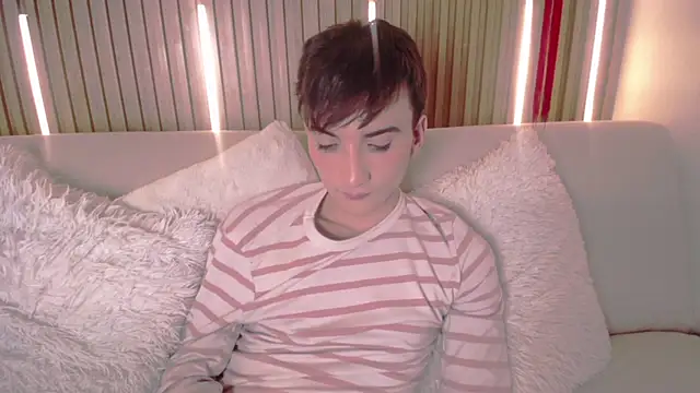 XXX chat uživo modela LumierNova