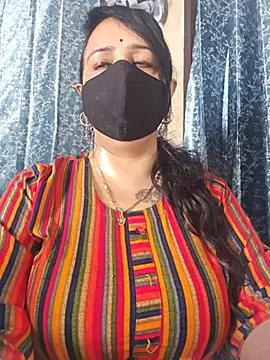 XXX chat uživo modela cute-tanvi