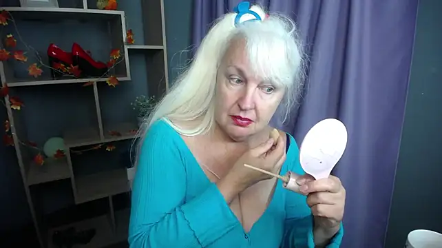 XXX chat uživo modela BlondyLeeBest