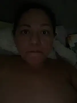 maryebony XXX чат на живо