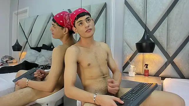OliverMillerrn Live XXX chat