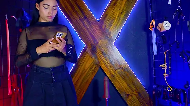 Aiiko_bdsm XXX чат на живо
