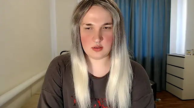 XXX chat uživo modela EvaMiron