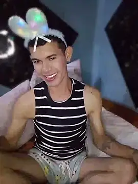 flor_deliz23n Live XXX chat