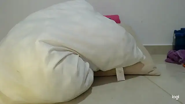 staylor29 élő XXX-chatje