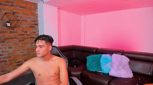 Spaceboyss18 라이브 XXX 채팅