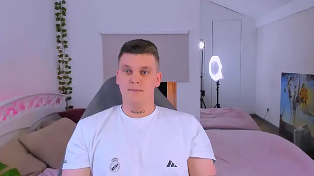 HotVaneen Live XXX chat