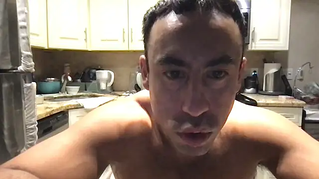 Czat XXX na żywo – BigGuyMuscle