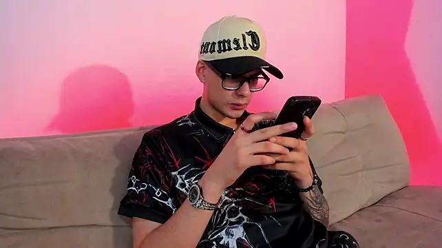 Živý XXX chat Vlad__night
