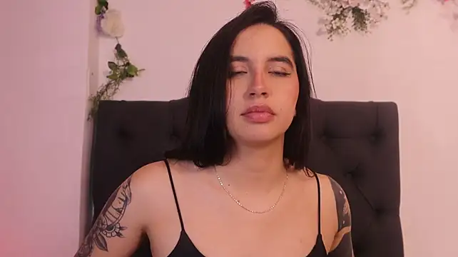 kaylee_lee Adlı Modelin Canlı XXX Sohbeti