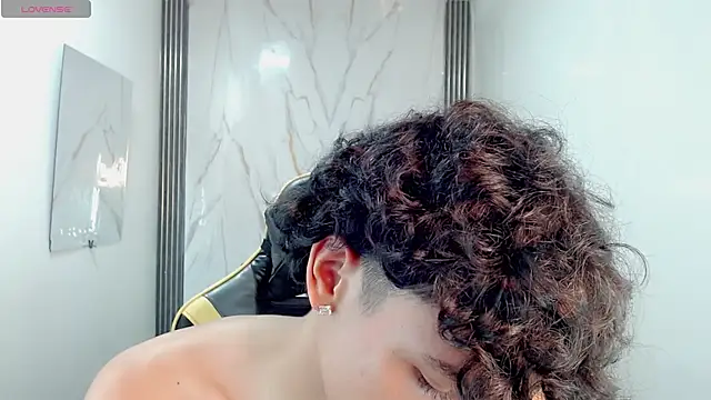 Živý XXX chat FUNNY_DICK_