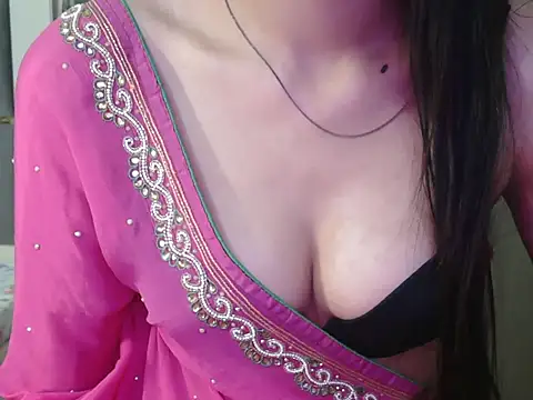 Chat XXX en directo de Simreet_22