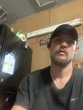 Midwestalpha Live XXX-chat